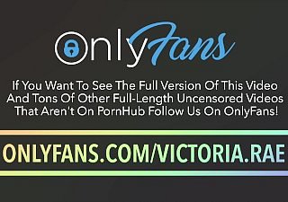ผู้หญิงที่แต่งงานแล้วโดนติดขัดบนชายหาด! ระยำและครีมโดยคนแปลกหน้า - Victoria Rae