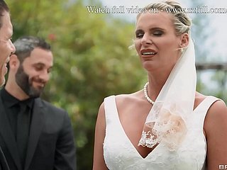 Bridezzilla: Ein Fickfest bei der Hochzeit Teil 1 - Phoenix Marie, Sally D'Angelo / Brazzers / Stream voll von