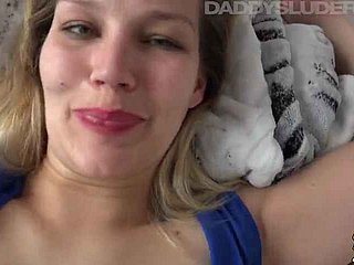 Per favore lasciaci l'orgasmo insieme mentre cazzo L Daddys Luder