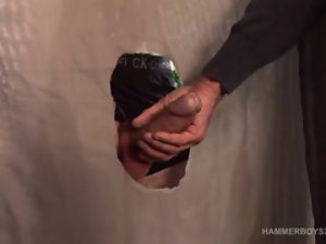 Düz Chum Honza Janota bir Handjob alır