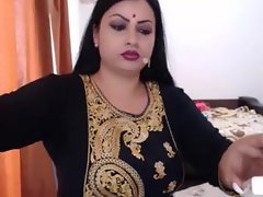 NRI INDIEN Fit together Unveil Se vêtir