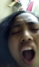 Frech Ayu pinay Hündin und Helfer on touching HK