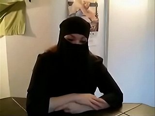 Arabische Jungfrau Djamila r.