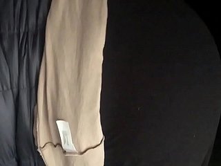 Sono proprio una sgualdrina. Telecamera nascosta per scopare boscage un perfetto sconosciuto