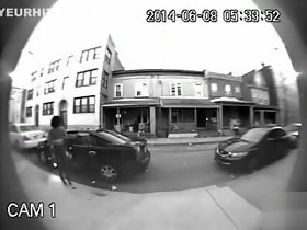 cctv pissing kobieta