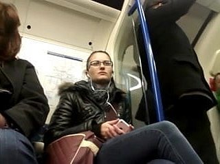 المرأة هي Pervs أيضا. -يجب رؤيته-