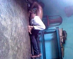 pasangan Desi ditangkap shafting di cam tersembunyi