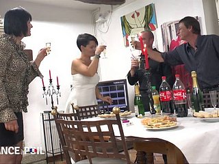 کرنے کے لئے ایک فرانسیسی سالگرہ پارٹی کی باری ہے