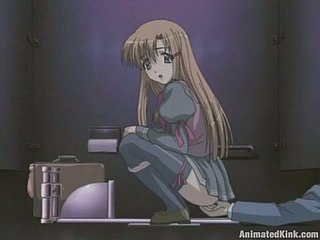 Hentai dziewczyny w szkole jednolitego ssać kutasa i masturbować