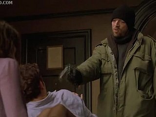 Armé Robber veut abuser de la Hot Celeb Jennifer Aniston
